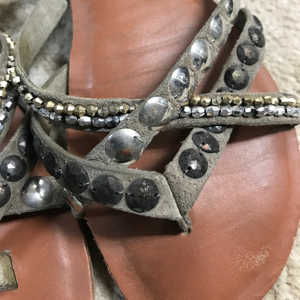 Sandals - Picture 2 of 4